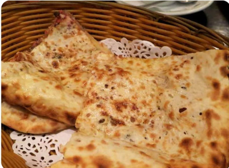 Special Paneer Paratha (1 Pc)