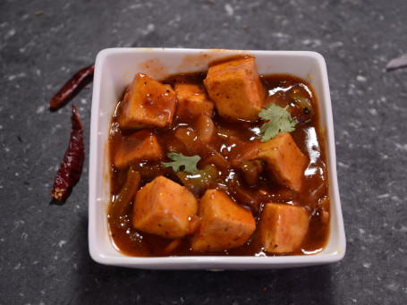 Chilli Paneer (9 Pcs)