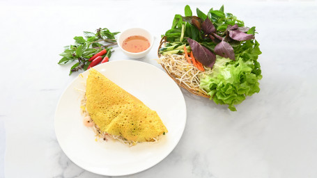 Crispy Vietnamese Pizza