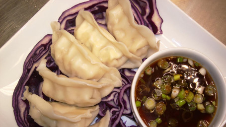 Vegetarian Dumplings With Ginger Scallion Sauce