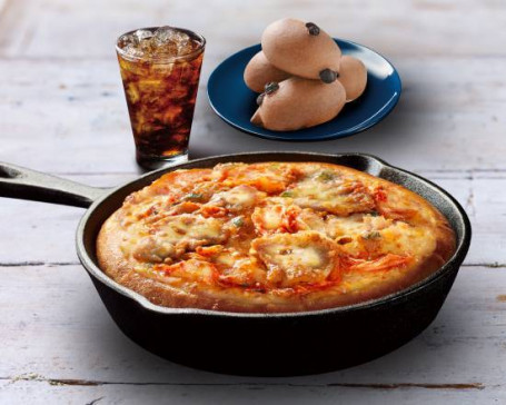 Masă Exclusivă De Pizza Coreeană Kim Chi Bbq