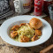 Suàn Xiāng Nǎi Yóu Bō Cài Jī Ròu Yì Dà Lì Kuān Biǎn Miàn Chicken Fettuccine With Garlic Butter And Spinach