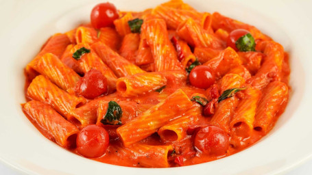 Prânz Paste Rigatoni Picante