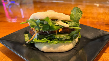 Banh Mi Steamed Bun