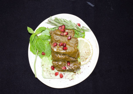 Hand Rolled Vine Leaves (Warak Inab)(V)