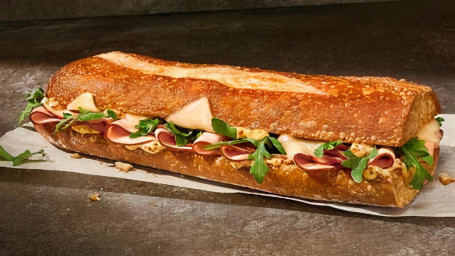 Nou Șuncă Din Pădurea Neagră Gouda Melt Toasted Baguette