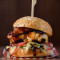 Vineri Glazed Chicken Burger Cu Cartofi Prajiti