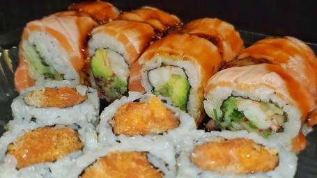 F21. Crazy Salmon Roll