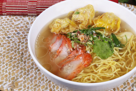 Bbq Pork And Wonton Egg Noodle Soup