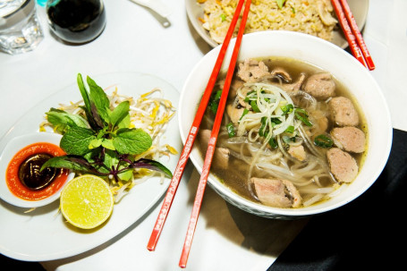 Marinated Beef Noodle Bowl (Gf)