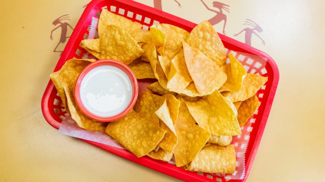 Chips Con Queso Chips With Cheese Dip