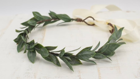 Simple Greenery Crown