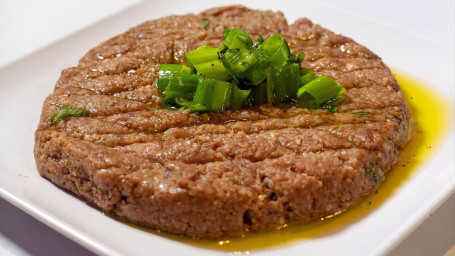 Kibbeh Nayyeh (Raw Kibbe)