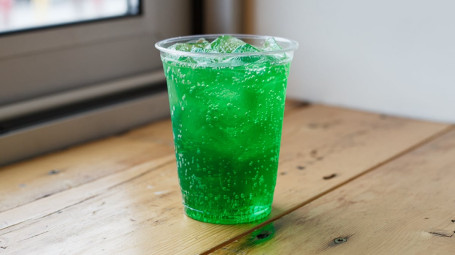 Cane Sugar Fountain Soda: Green River