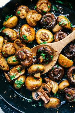 Hot Garlic Mushrooms (V) (Ve)