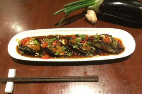 56. Stuffed Aubergine With Chopped King Prawn – Je Niàng Jiā Zi