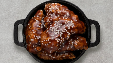 8 Teriyaki Boneless Wings