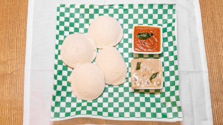 Idli Plate (3 Pieces)