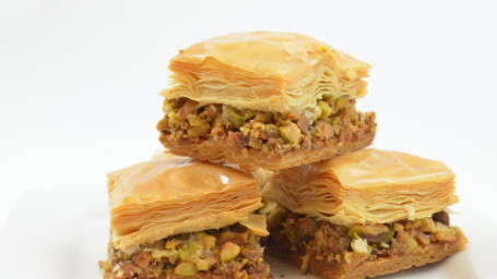 (Medium 40Pcs) Pistachio Baklava