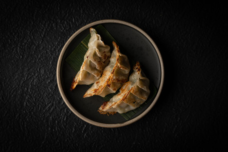 Vegetarian Gyoza Spicy 4Pcs Sù Jiǎo Zi Là