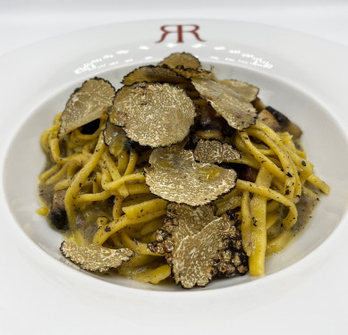 Tagliolini With Portobello Mushrooms And Fresh Truffle