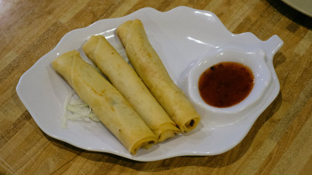 Viet's Meat Spring Rolls (3 Rolls)