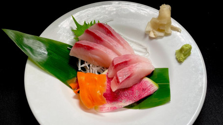 Hamachi Sashimi 5Pc