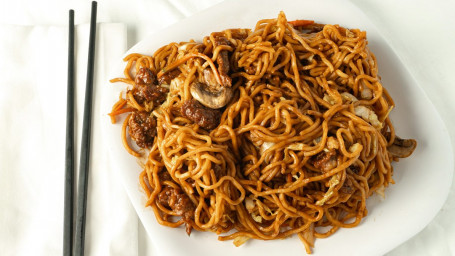 31. Vită Lo Mein