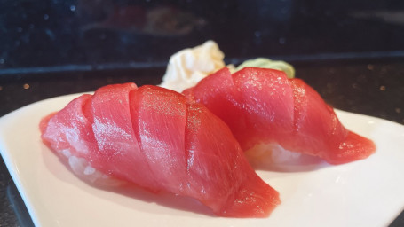 Nigiri Tuna (2 Pcs)