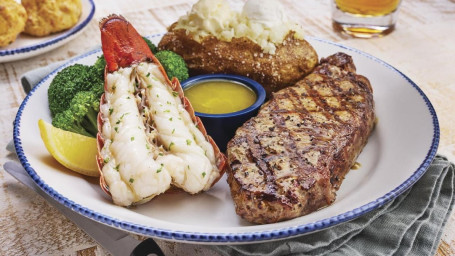 Surf Turf Maine Coada De Homar 12 Oz. Ny Strip