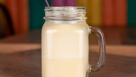 Batido De Piña Pineapple Milkshake