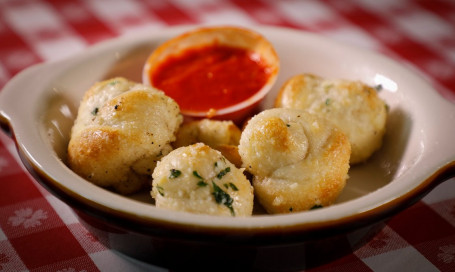 Garlic Knots (5 Pcs