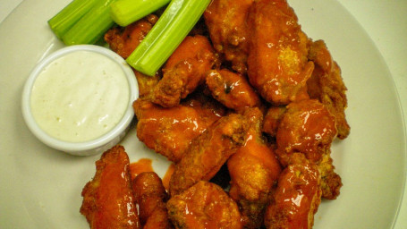 Upstate Buffalo Wings (10)