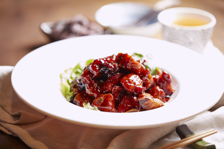 Hēi Cù Huà Méi Gǔ Spare Ribs With Preserved Plum Sauce And Black Vinegar