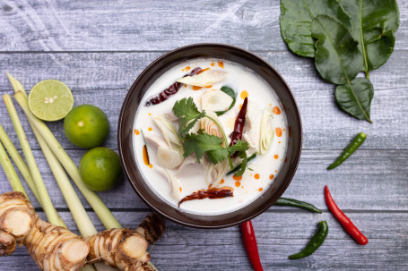 Chicken Coconut Soup (Small) Yē Zhī Jī Tāng