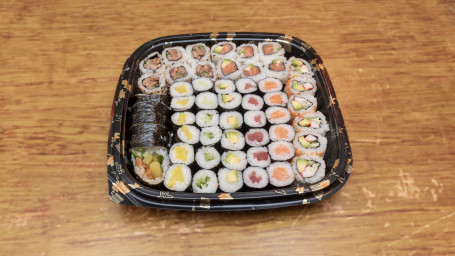 Sushi Roll (50 Pieces)