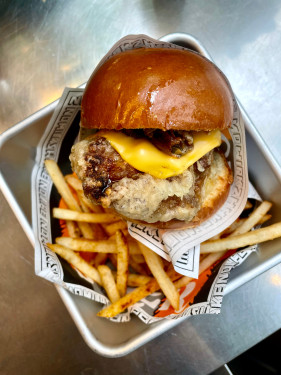 Fried Hot Chicken& Cheese Burger With Cajun Fries