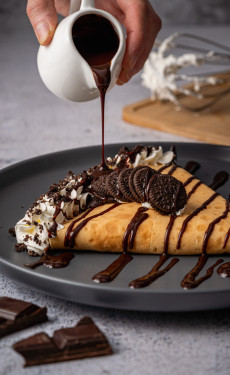 Creamy Oreo Crepe Qū Qí Jì Lián Kě Lì Bǐng