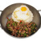 Màn Gǔ Jīn Bù Huàn Chǎo Zhū Ròu Suì Fàn Bangkok Stir-Fried Minced Pork And Basil With Rice