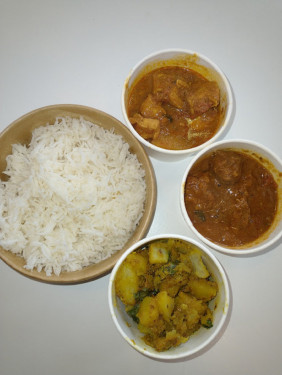 1 Vegetarian 2 Meat Curries With Rice