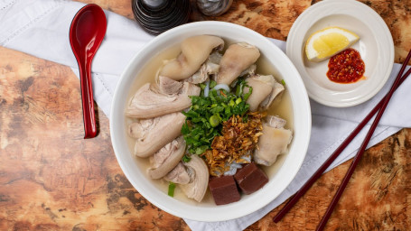 1. Bánh Canh Trảng Bàng (Udon With Pork Belly, Pork Knuckle, Cubed Pig's Blood)