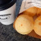 Cappuccino 4 Und Pão De Queijo