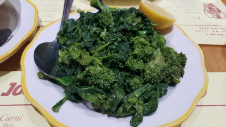 Broccoli Rabe/Vrocculi Ri Rapi