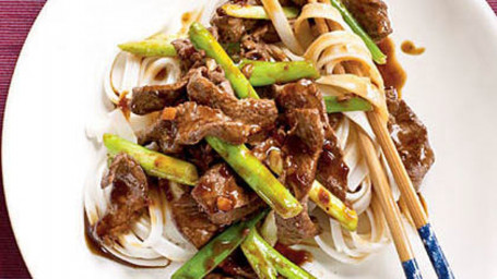 Méng Gǔ Niú Ròu Mongolian Beef