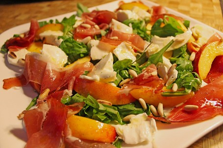 Salata Mozzarella