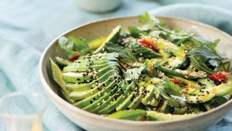 6. Salata De Avocado