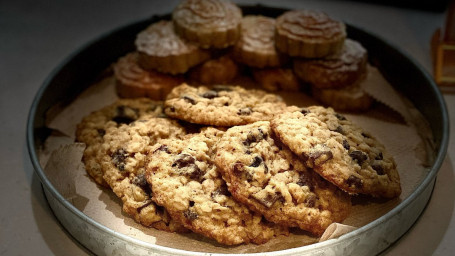 Chocolate Oatmeal Raisin Cookies