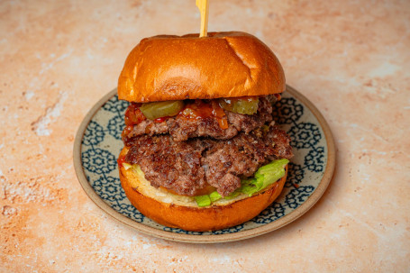 Farmhouse Cheese Beef Burger