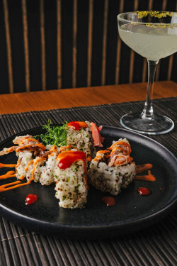 Spicy Soft Shell Crab Uramaki