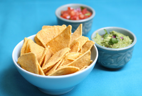 Tortilla Chips With Pico De Gallo Guacamole